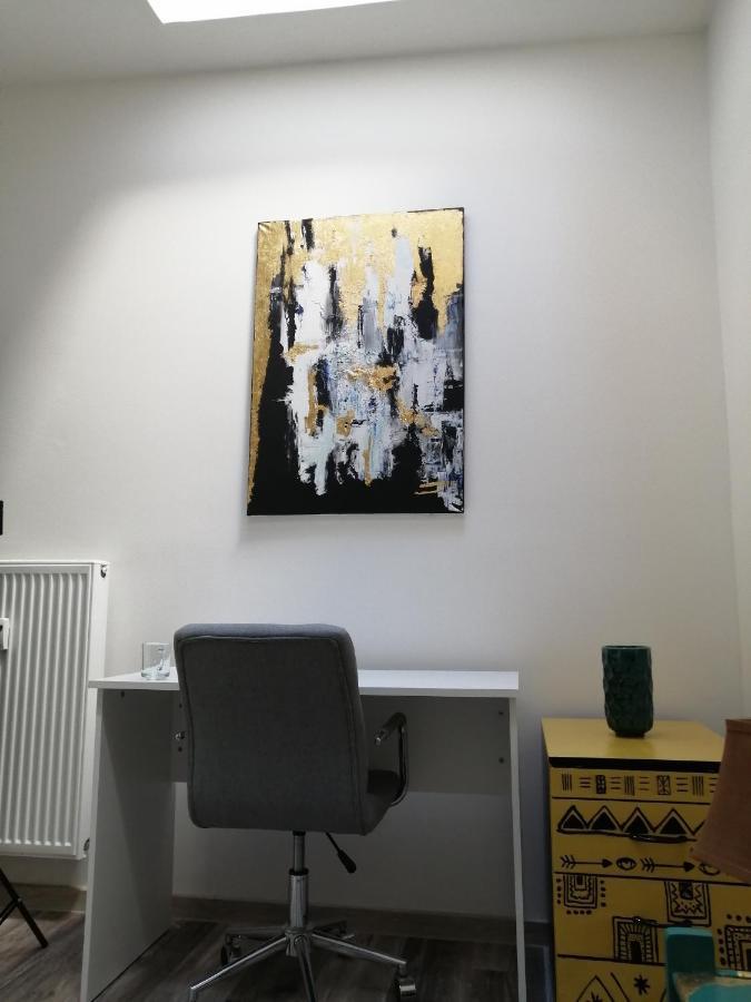 Bella Apartment - Kosice Historical Center Luaran gambar
