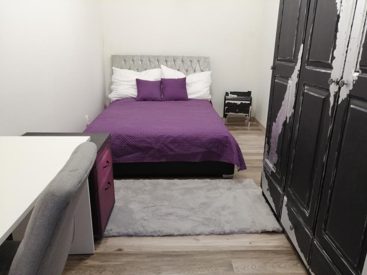 Bella Apartment - Kosice Historical Center Luaran gambar
